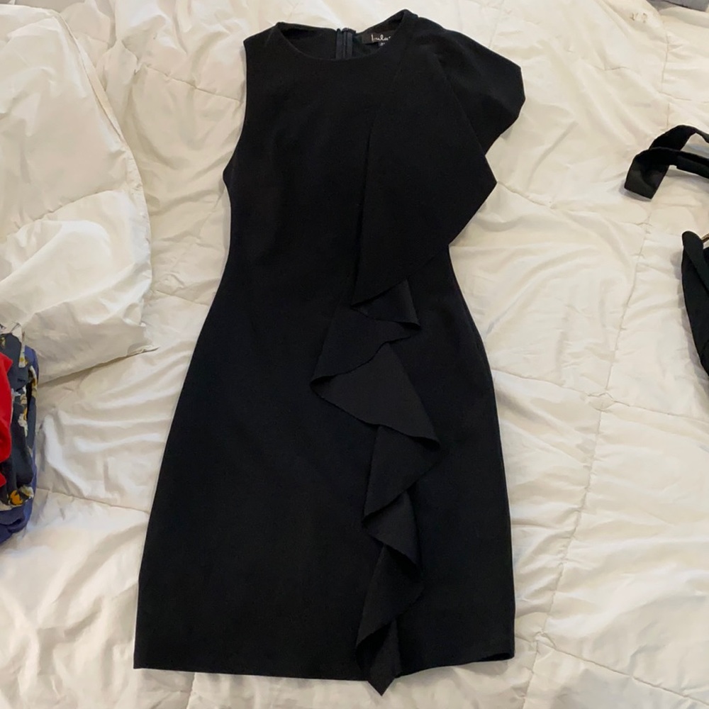 Lulus little black dress
